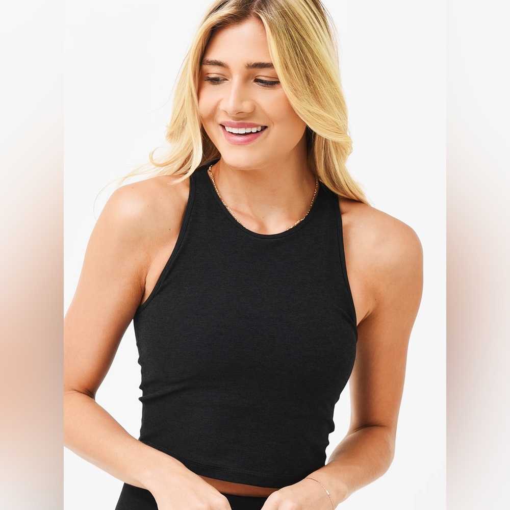 Vuori Elevation Plyo Tank